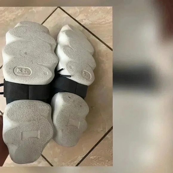 Camper Dub Sneakers - Picture 5 of 9